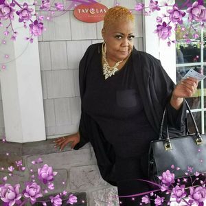 Meet your Posher, Shirley